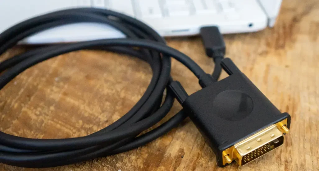 Display cable rej1zd8npn8v2f2n9gajorojqzhp23n84cnu9zkb3w Display cable