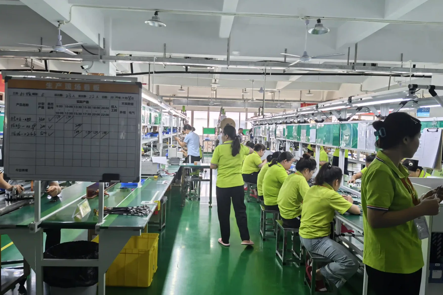 The factory assembles 2-Longkai Electronics